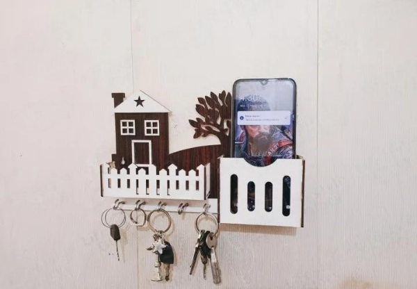 Wooden Home Tree Key Holder - Stylish Wall Hanger for Keys and Mobile